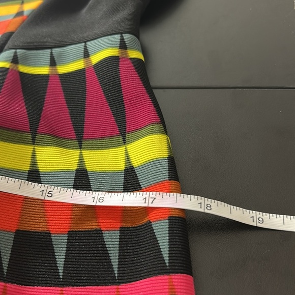 Signature London Style Dress Bright Multicolored Abstract Print Sheath Size 10 - Picture 7 of 8